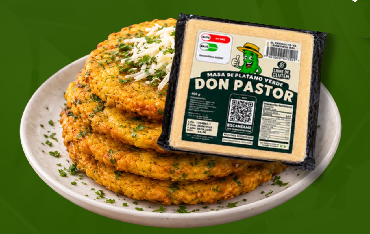 Tortillas de plátano servidas junto a la masa de plátano Don Pastor